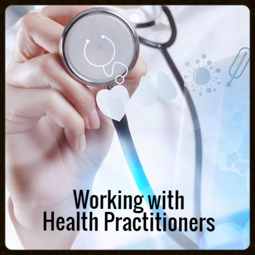 Working with Health Practitioners - Copyright: <a href='http://www.123rf.com/profile_everythingpossible'>everythingpossible / 123RF Stock Photo</a>